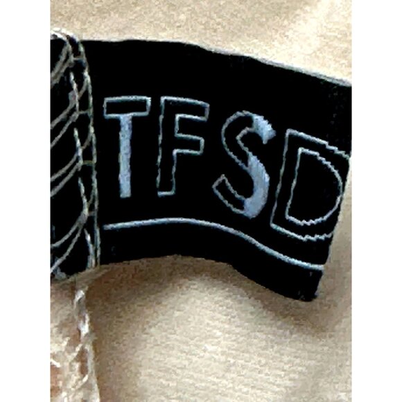 CCC TSFDOD Lace Cold Shoulder Blouse With Crochet Sleeves V Neckline Size Medium - Picture 6 of 8